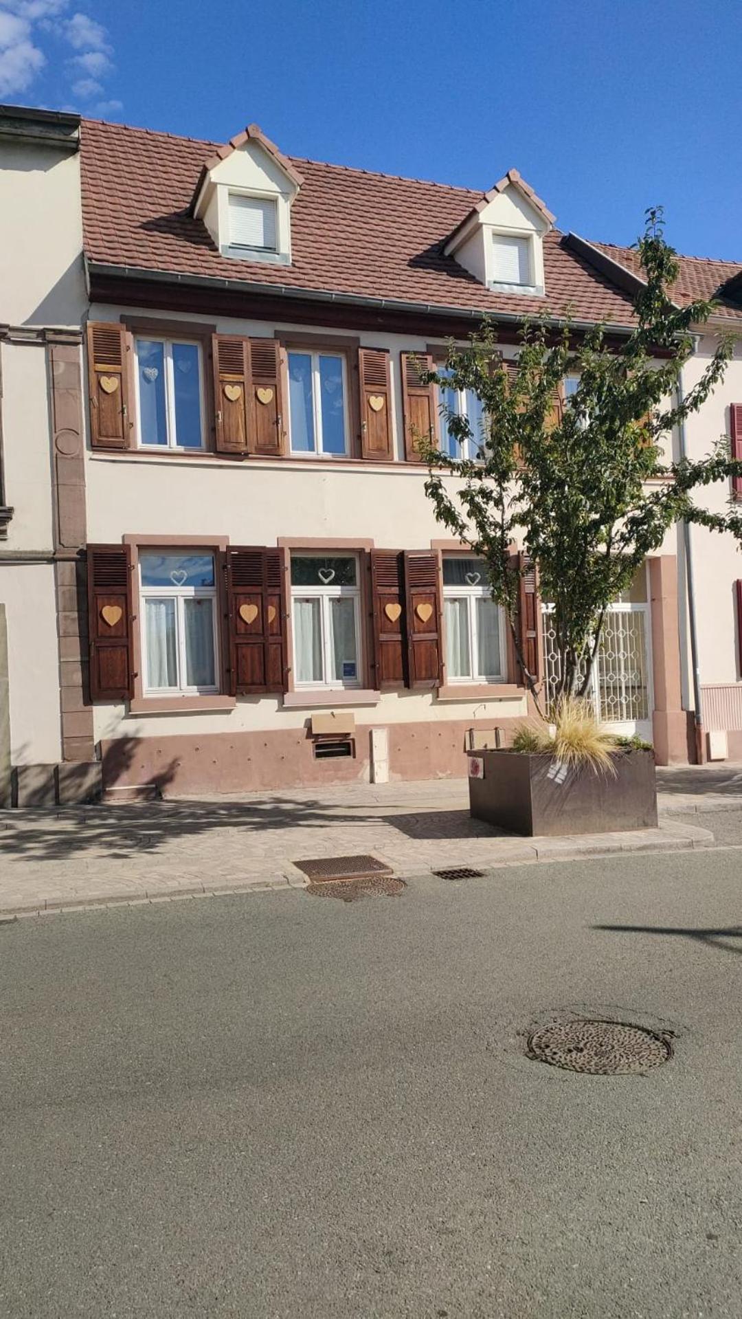 "Coeur D'Elsass St Eloi Centre Ville Avec Parking Colmar Bagian luar foto